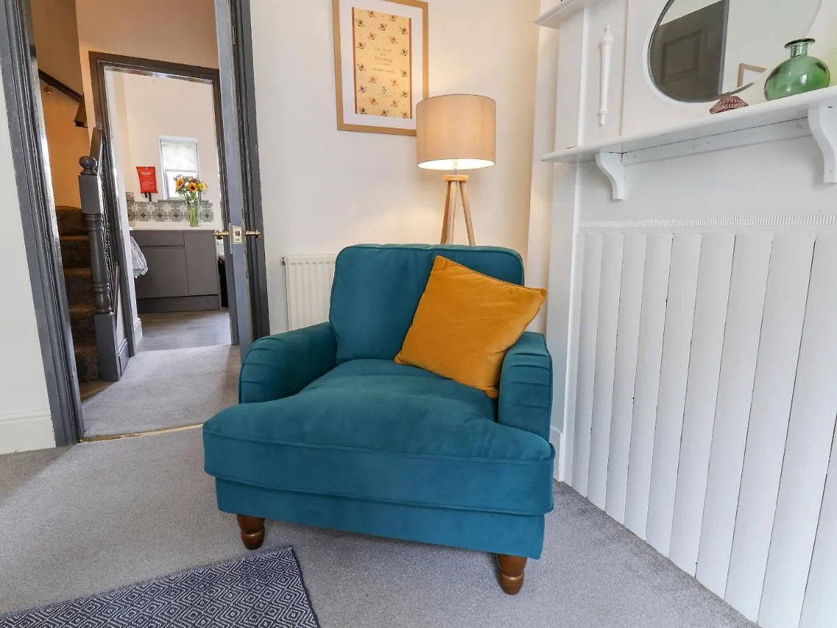 Book House Apartment Whitby