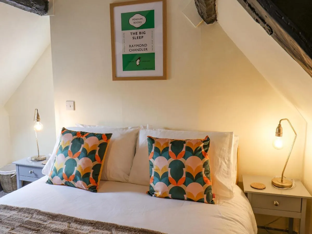 Book House Apartment Whitby